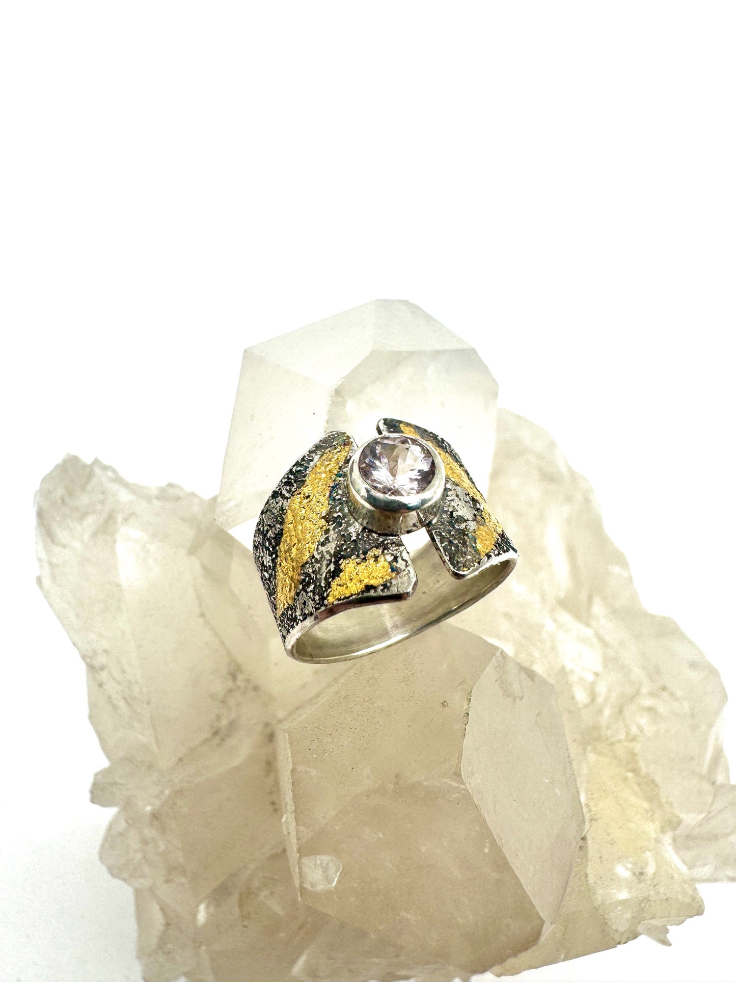 Morganite golden band, size 5.5