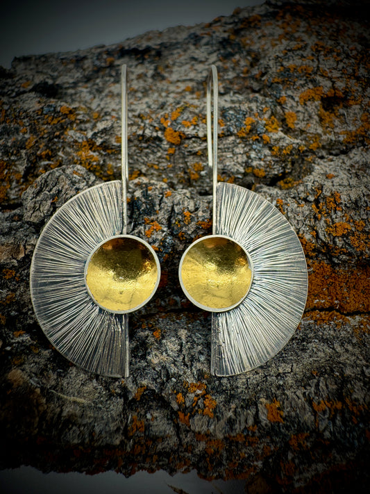 LifeStar earrings golden center