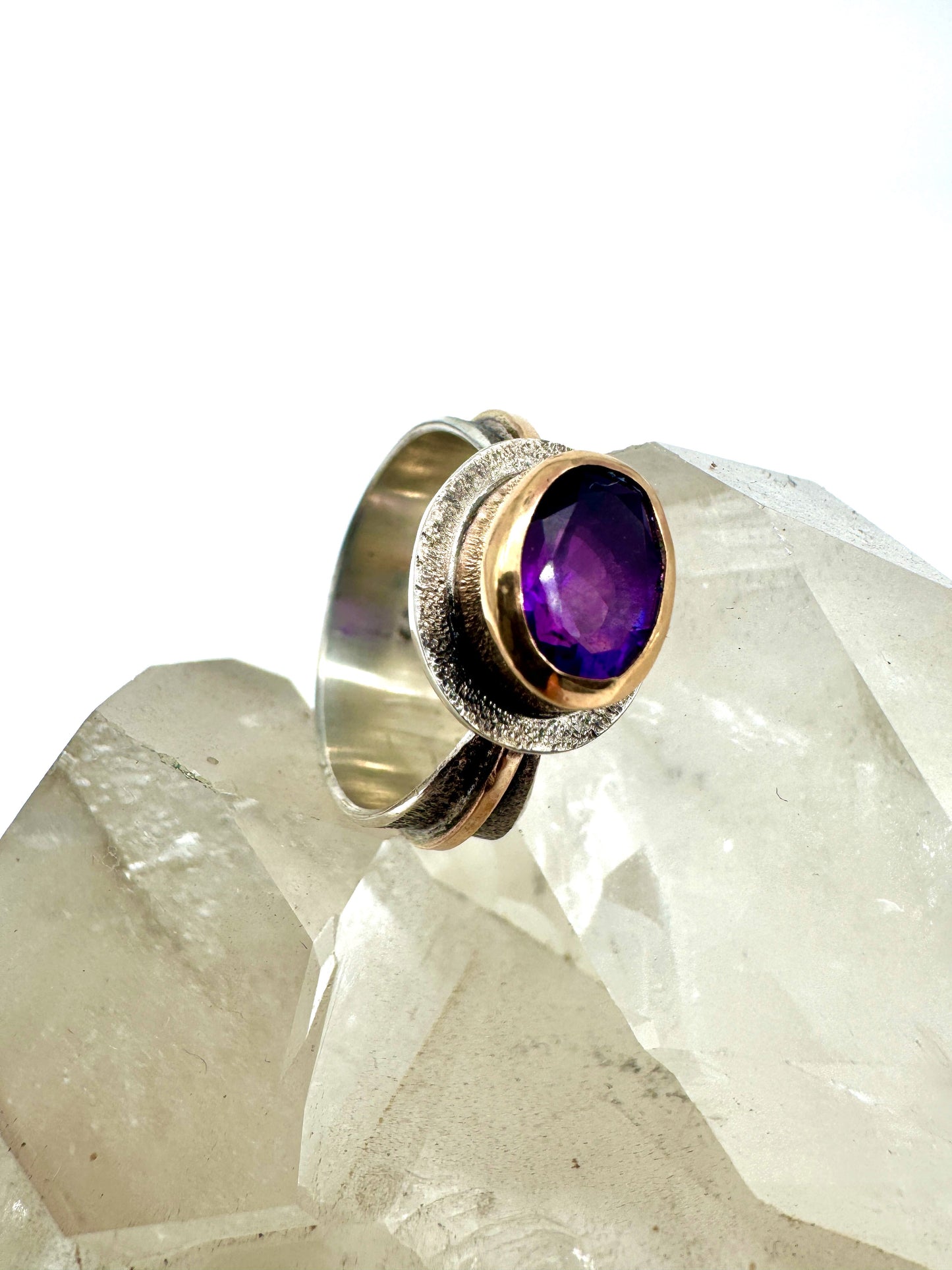 reverse band amethyst size 7.5