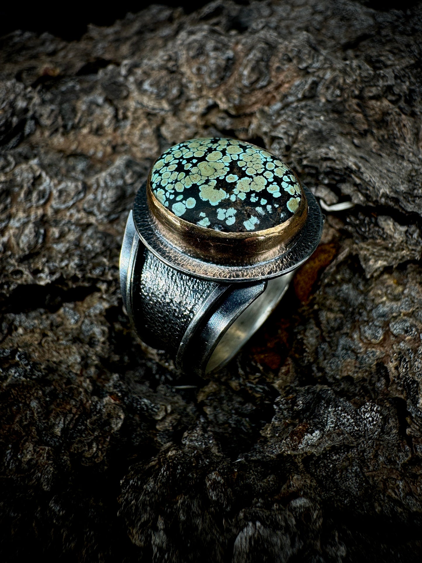 Wide band oval Turquoise ring, size 13.5