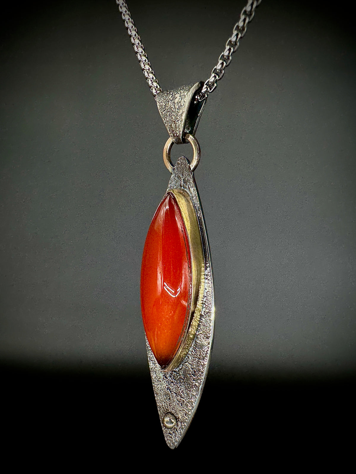 Flame Agate pendant