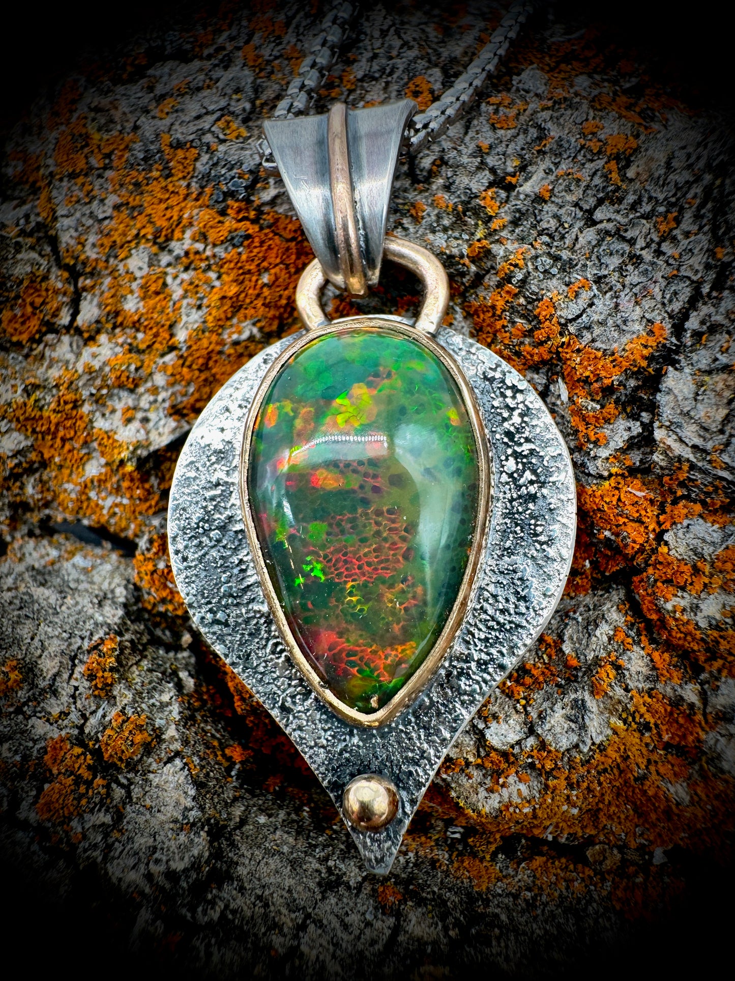 Dragons Eye opal pendant